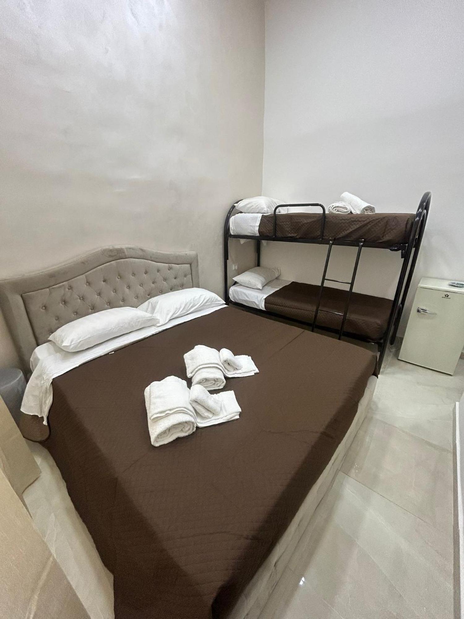 Luxury Rooms Carbonara 95 Napoli Ngoại thất bức ảnh