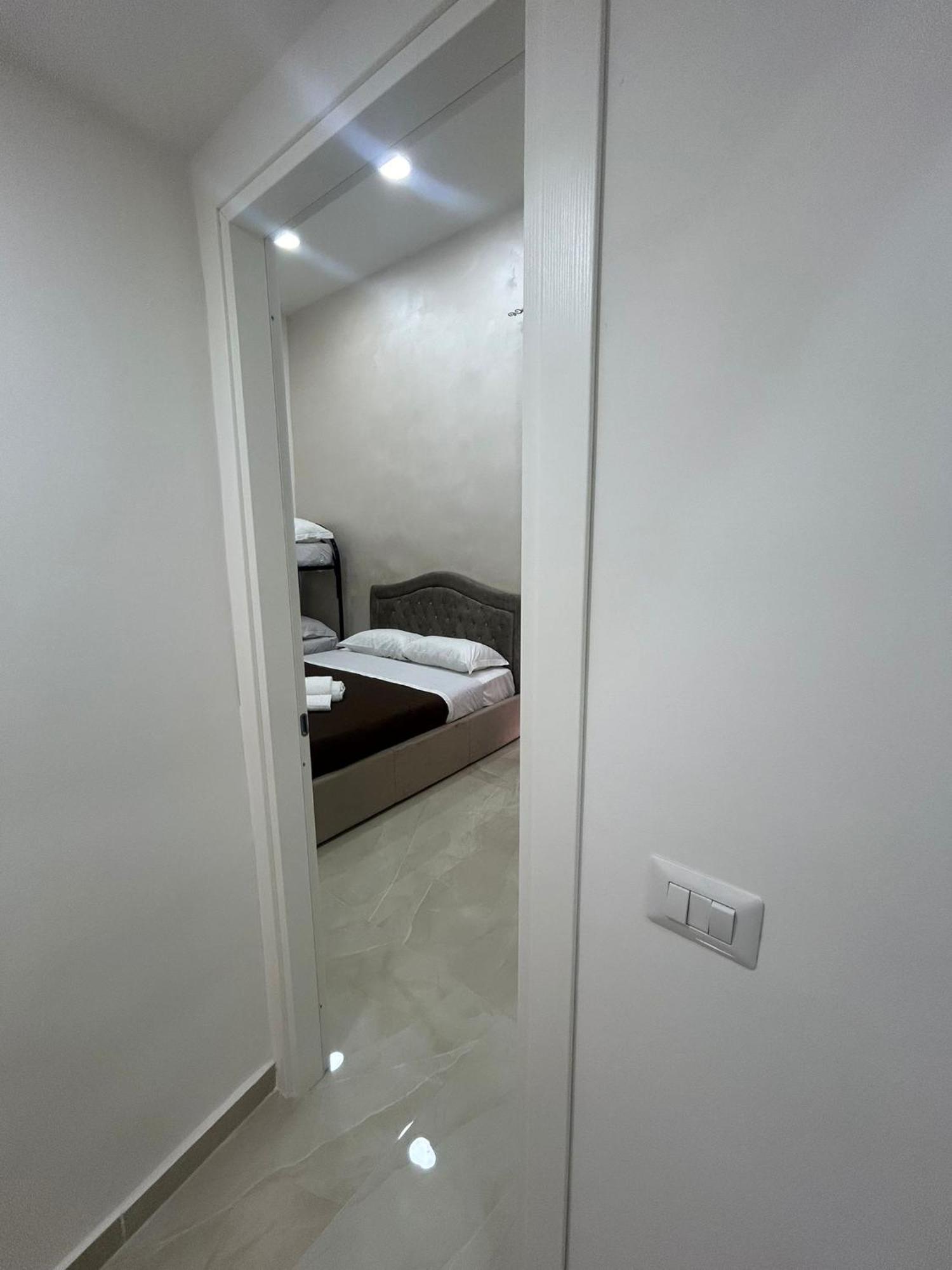 Luxury Rooms Carbonara 95 Napoli Ngoại thất bức ảnh
